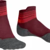 Falke TK5 Short Grade Sokken Dames, Rood/grijs -Kampeeruitrusting Verkoop 2024 falke tk5 short grade socks women burnt siena 1
